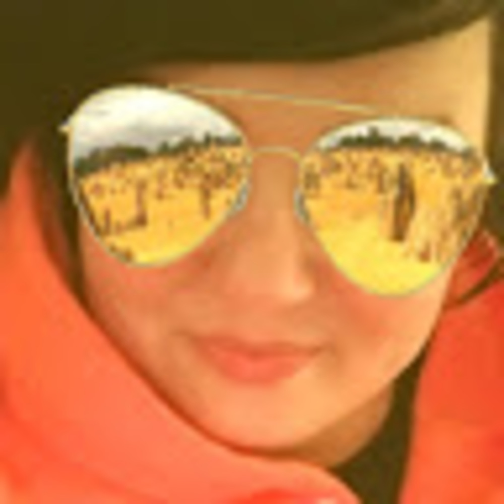 Meet your Posher, Rebecca